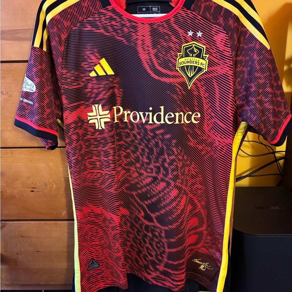 Seattle Sounders FC Bruce Lee Jersey (Medium)